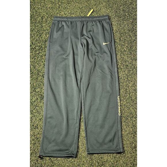 Nike Oregon Ducks Green Therma Fit Fleece Sweatpants Pants size Men's XL - Picture 1 of 6